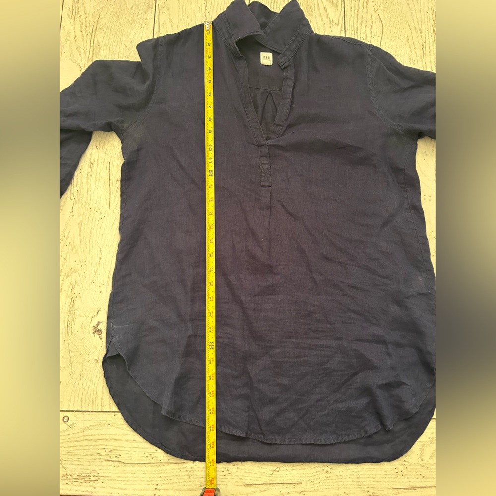 100% linen navy blue tunic, size small, Gap